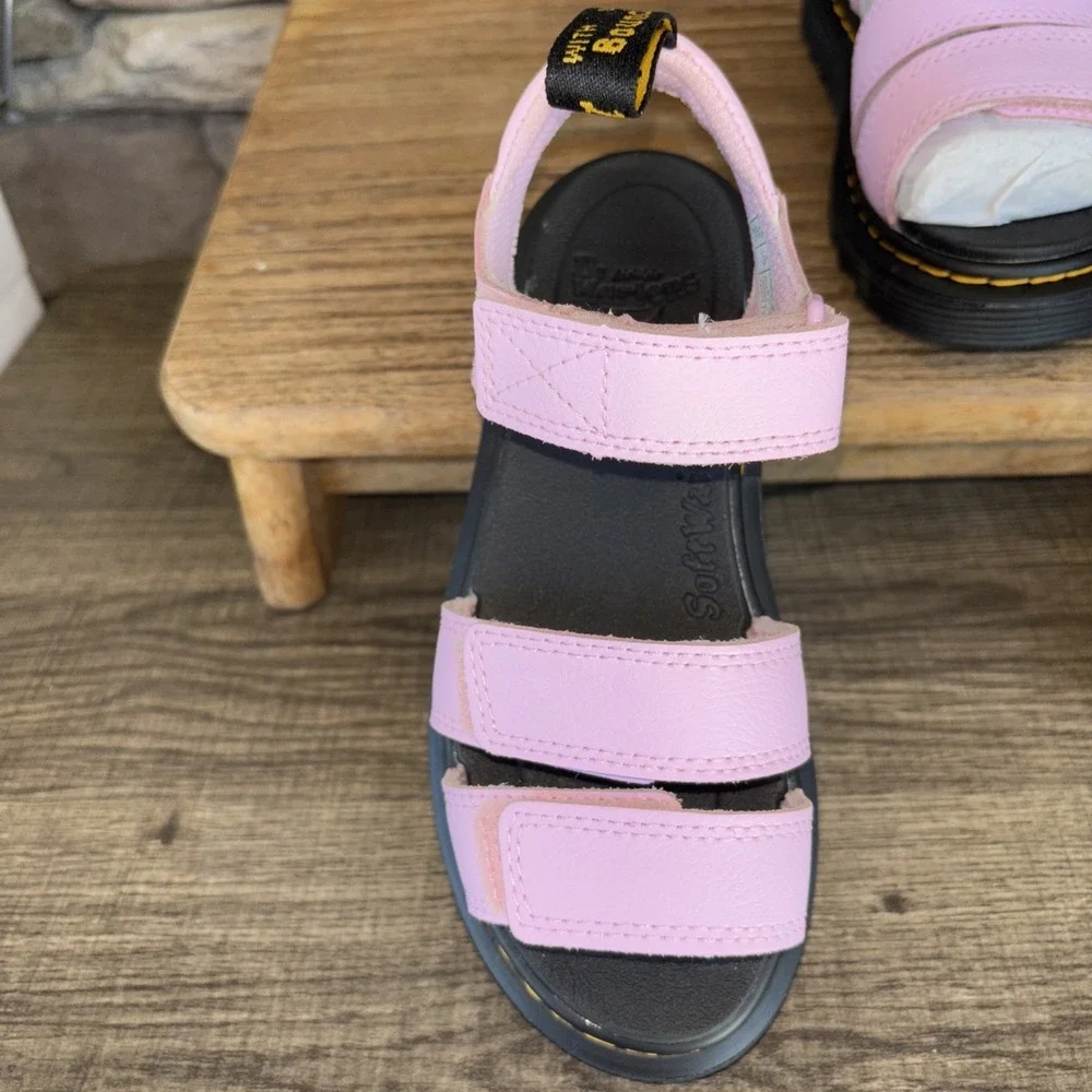 Girl's Sandals Dr. Martens The Klaire Sandal Size 1 Pink New!